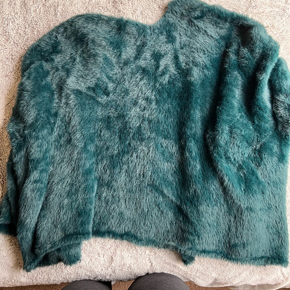Vici Dolls Green Fuzzy Cardigan - Picture 3 of 3